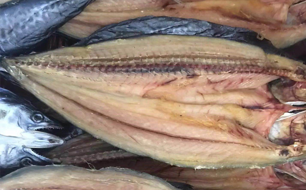 無(wú)鹽鲅魚(yú)干